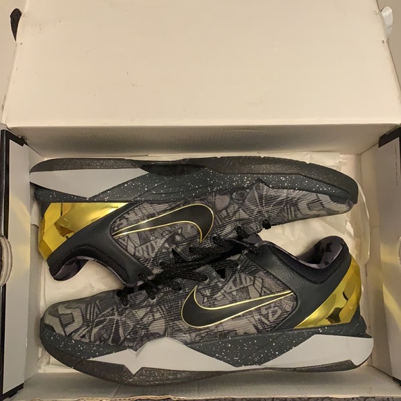 Kobe 7 Prelude size 11.5 main image 4